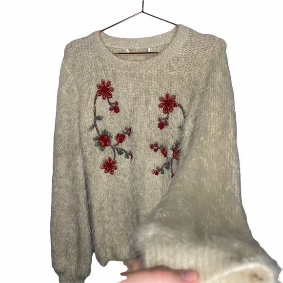 Woven Heart Pullover Long Sleeve Red Flower Embroidered Sweater Small - Picture 2 of 7